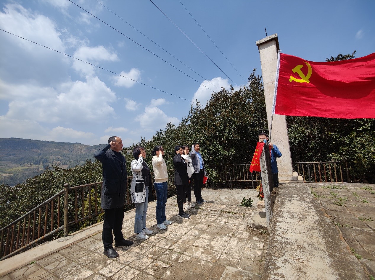 5e581474850c41fa94ebadfea64b5cdf.jpg 5e581474850c41fa94ebadfea64b5cdf.jpg