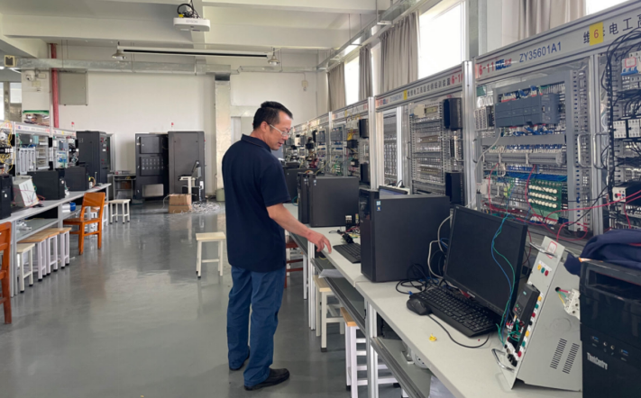 b8eb00dc610a48a59a1f1e6eb91c444e.png b8eb00dc610a48a59a1f1e6eb91c444e.png