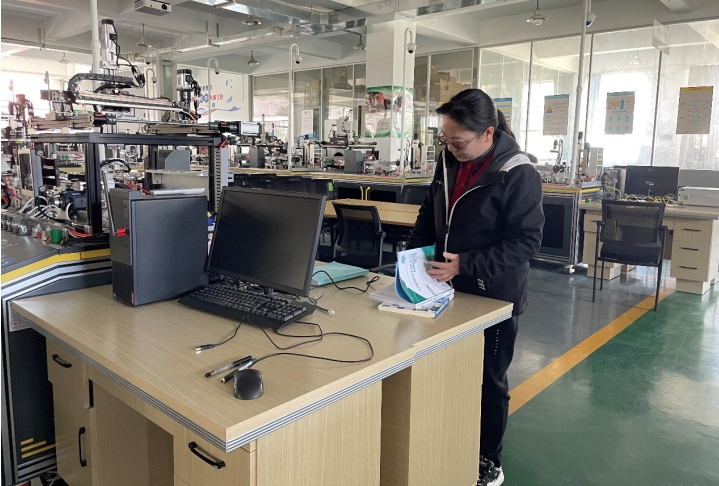 da39ae7cefa94479a669a283ba3c07fa.png da39ae7cefa94479a669a283ba3c07fa.png