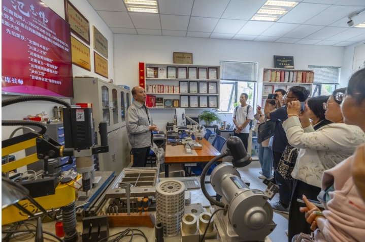 99f70b52818e4dfa813be9502557b0f2.png 99f70b52818e4dfa813be9502557b0f2.png