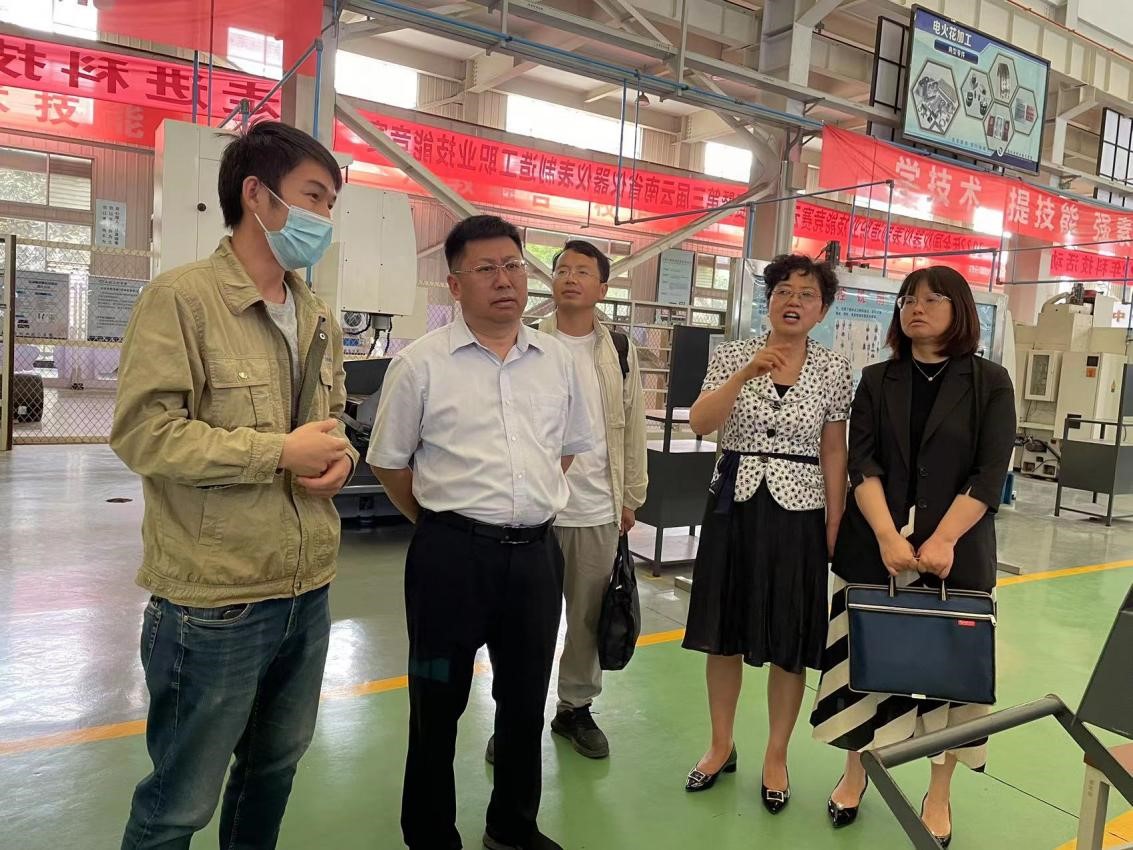 c3902c5b6a994e3d8a2aeda270e44058.jpg c3902c5b6a994e3d8a2aeda270e44058.jpg