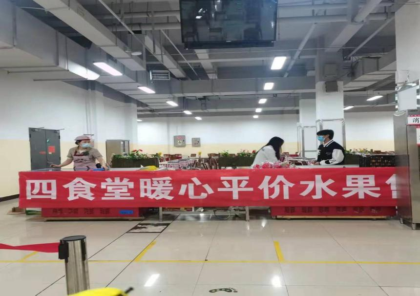 70e13f9cfbad448887c90e547926465b.png 70e13f9cfbad448887c90e547926465b.png