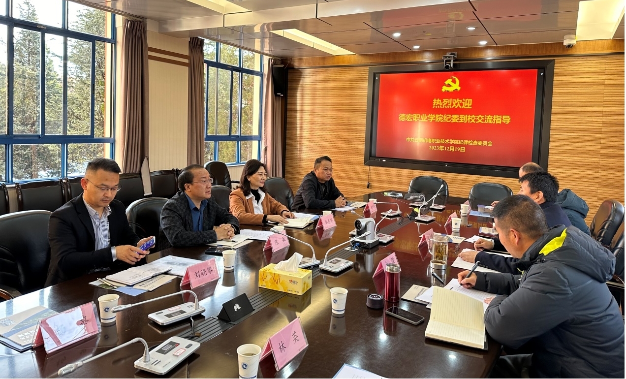 adee66c2782c4edbab05971e6c16aa71.jpg adee66c2782c4edbab05971e6c16aa71.jpg