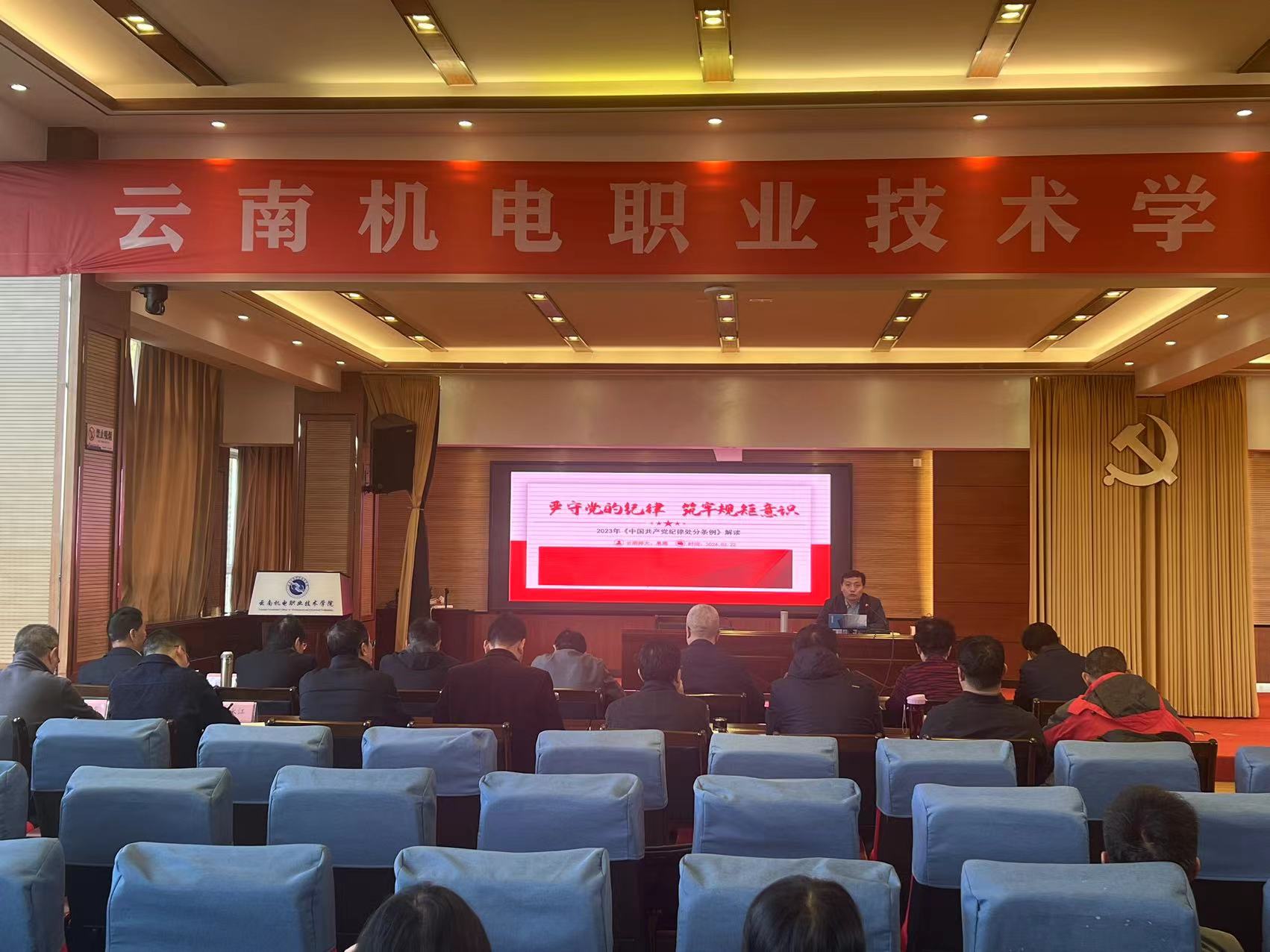 b059a14aa902488583442bc7bebfe11d.jpg b059a14aa902488583442bc7bebfe11d.jpg