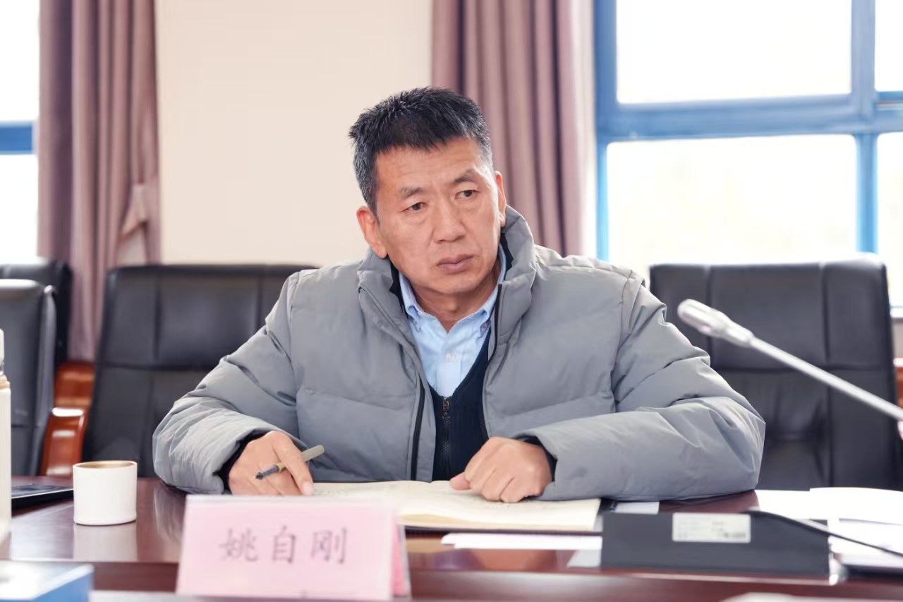 093b3579826041b384d3b1263b624bf7.jpg 093b3579826041b384d3b1263b624bf7.jpg