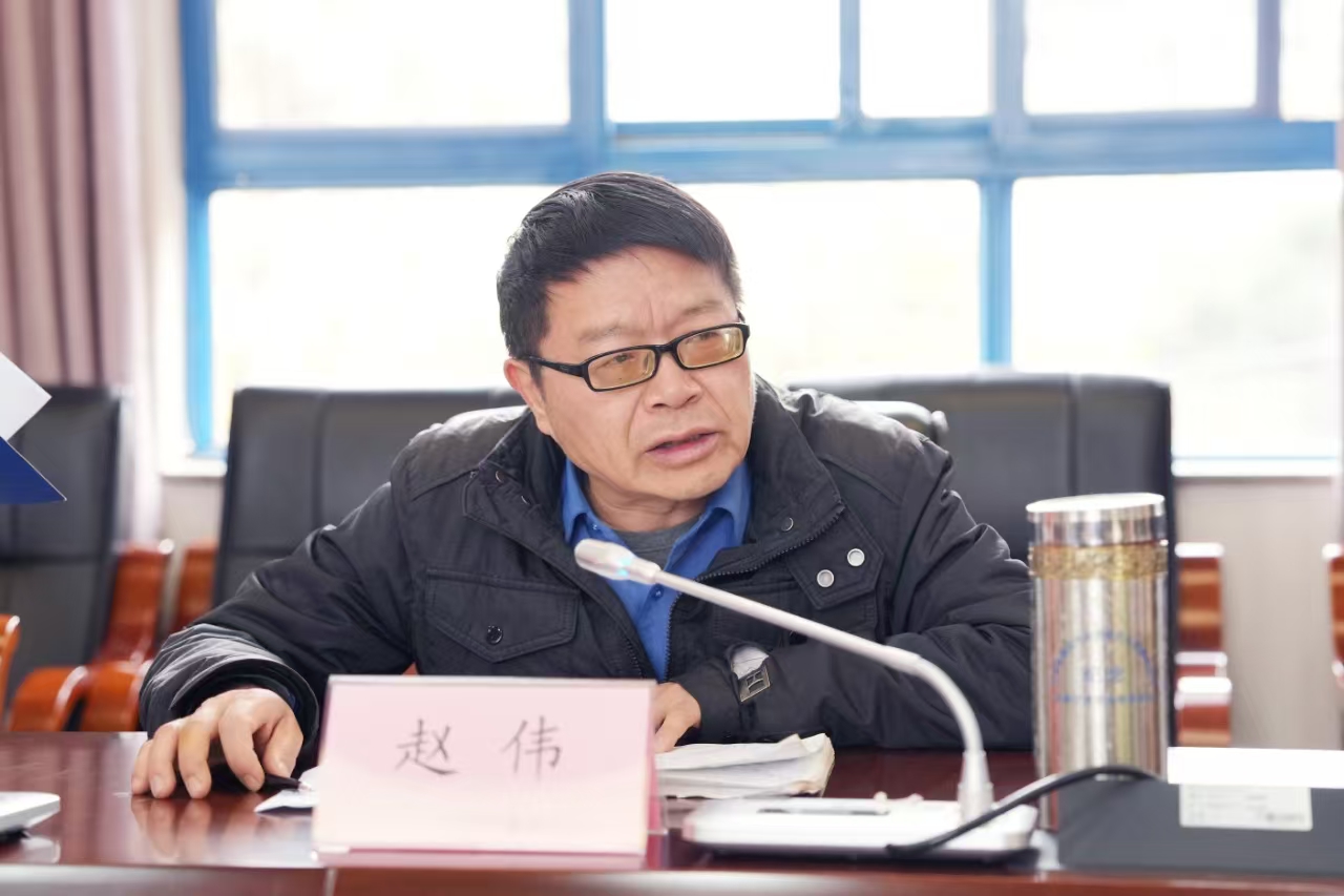 81f7a0b6b4a94790a44c3876e249ecbc.jpg 81f7a0b6b4a94790a44c3876e249ecbc.jpg