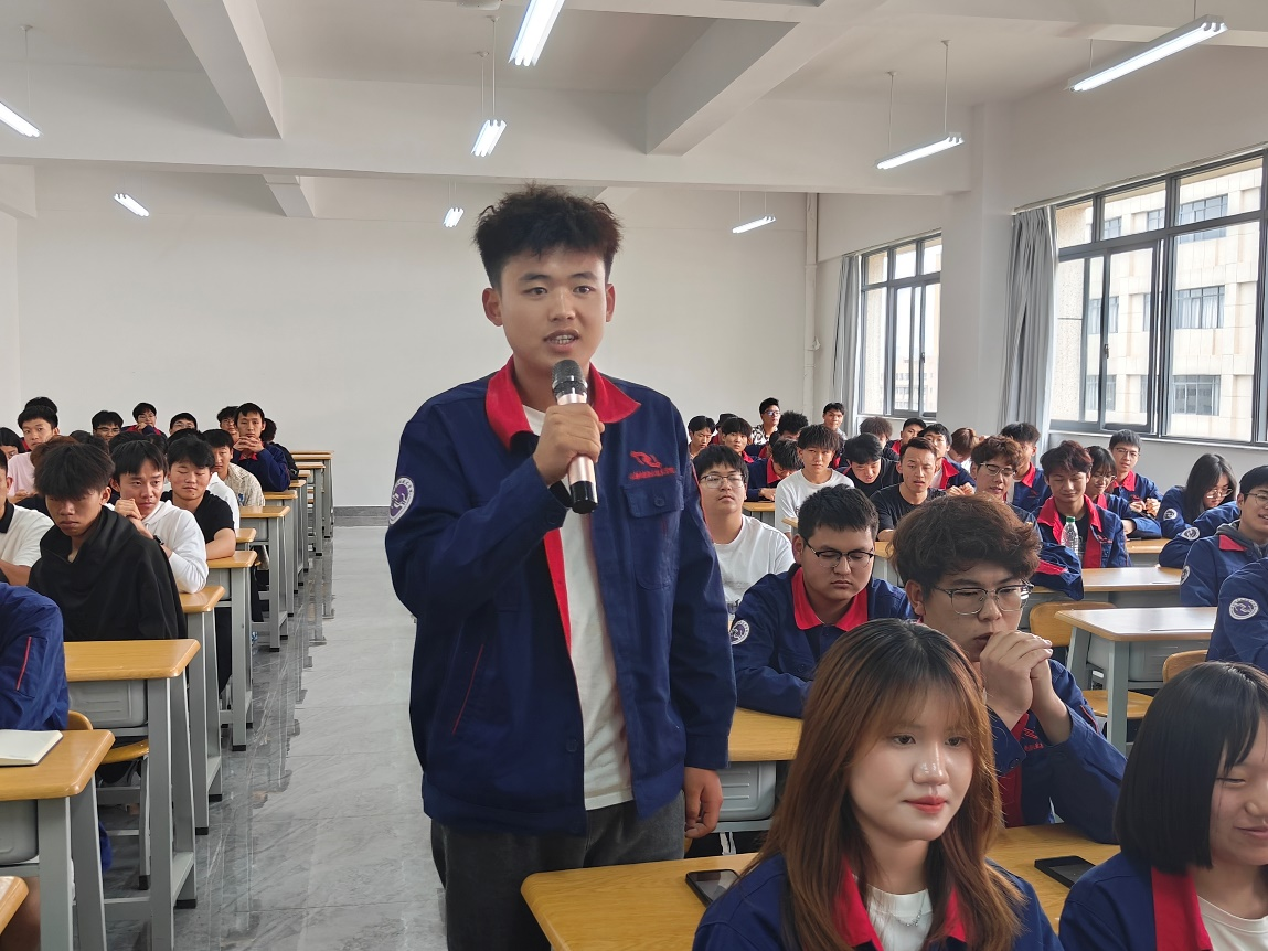 22e4286a96054d3ababb040de453ebda.png 22e4286a96054d3ababb040de453ebda.png