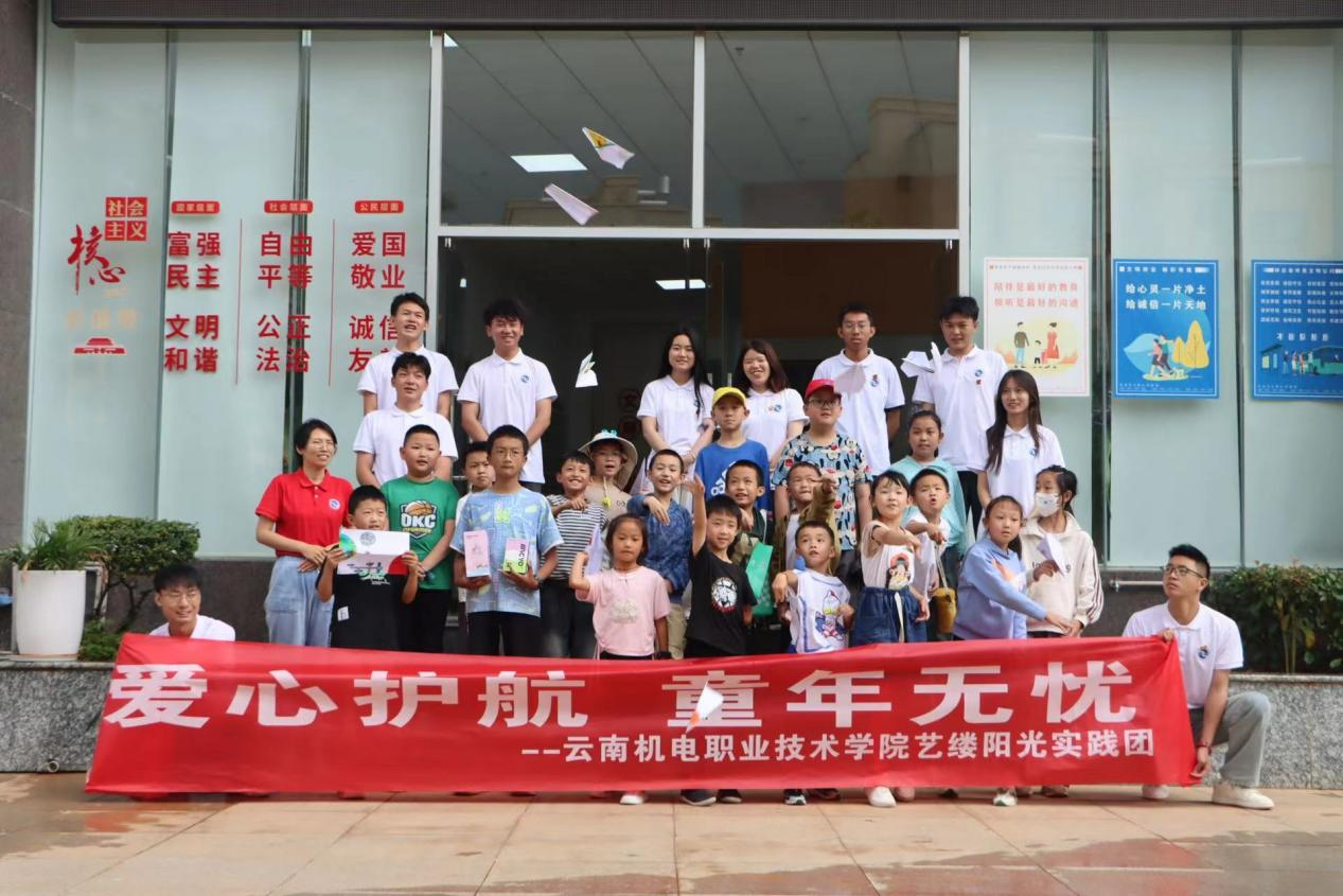 86e266a534cc4b1fad82e5eb1782cf89.png 86e266a534cc4b1fad82e5eb1782cf89.png