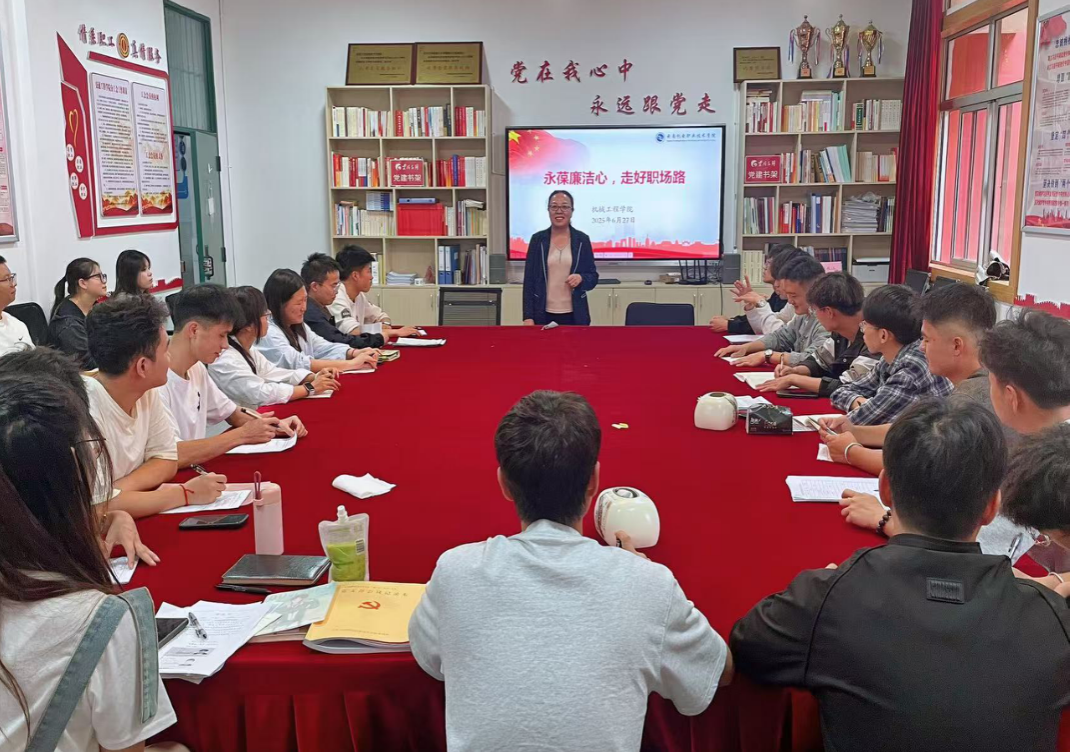 392e7772268744239da45af979b5e30e.png 392e7772268744239da45af979b5e30e.png