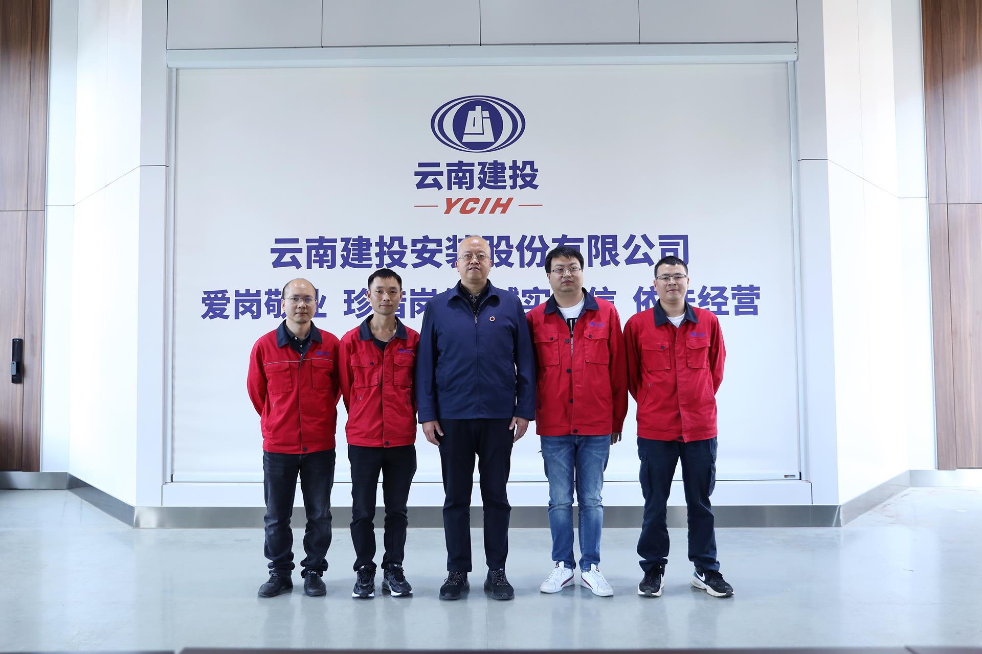 86866366172f45979f1d88147108e2a1.jpg 86866366172f45979f1d88147108e2a1.jpg