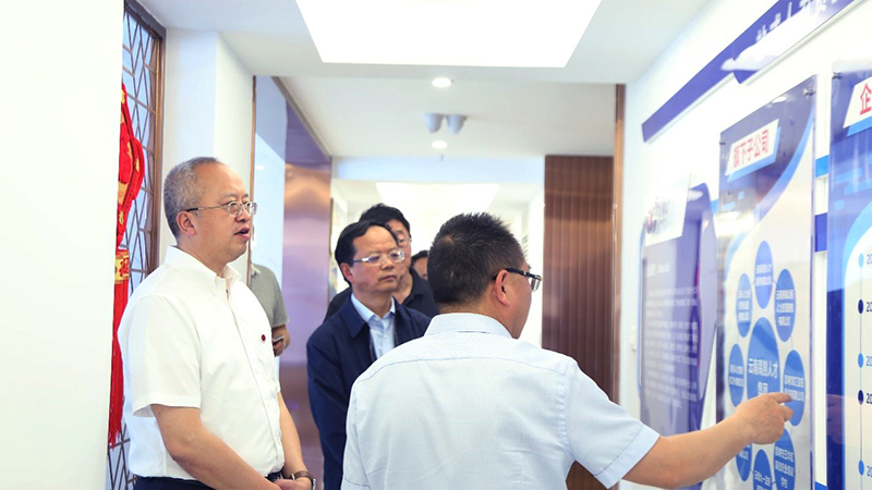 8f75fde61a384d25bfc4919b63e41065.jpg 8f75fde61a384d25bfc4919b63e41065.jpg