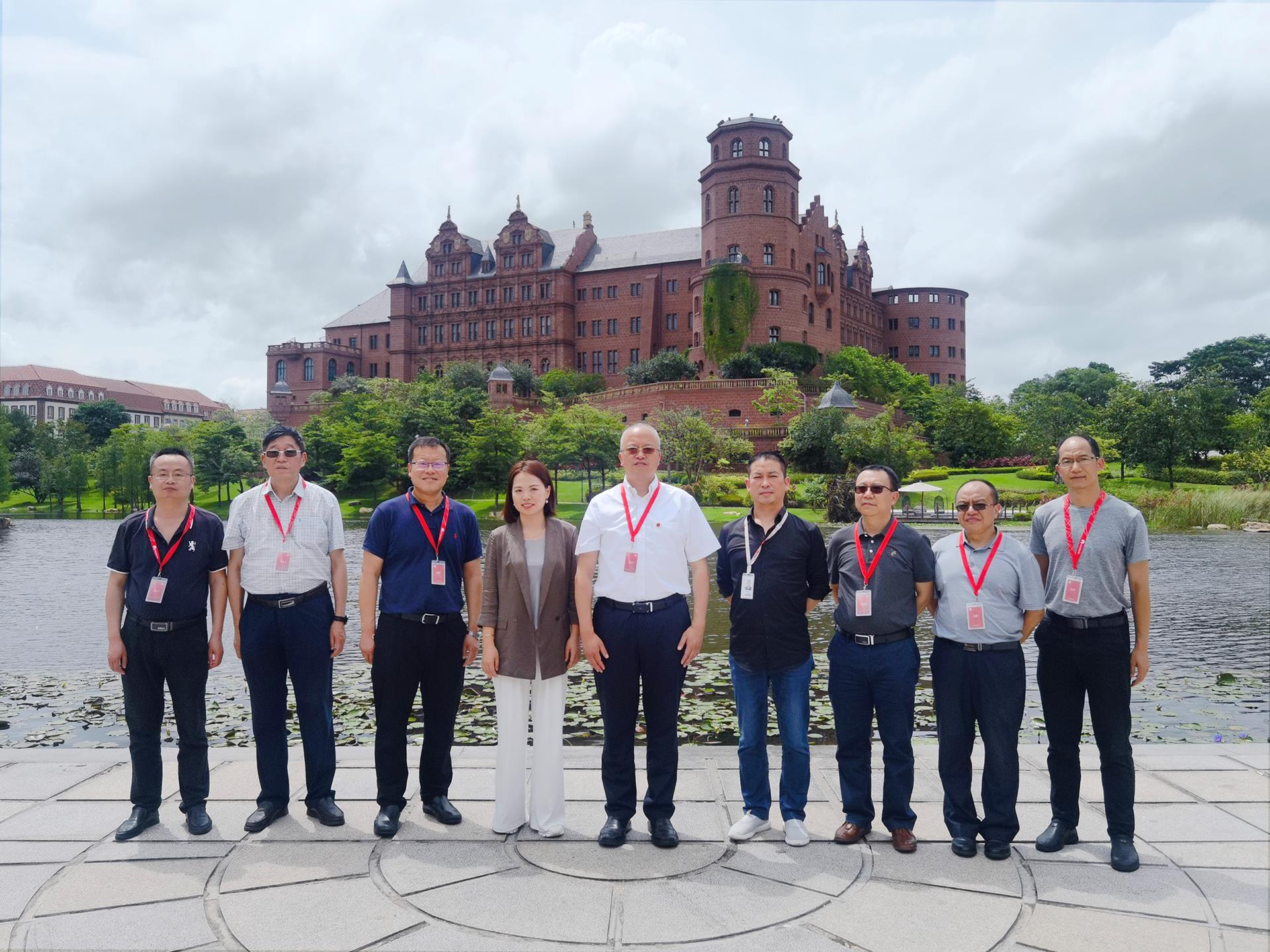 7e5c3fc7ff834796844ed4233e7a30f4.jpg 7e5c3fc7ff834796844ed4233e7a30f4.jpg