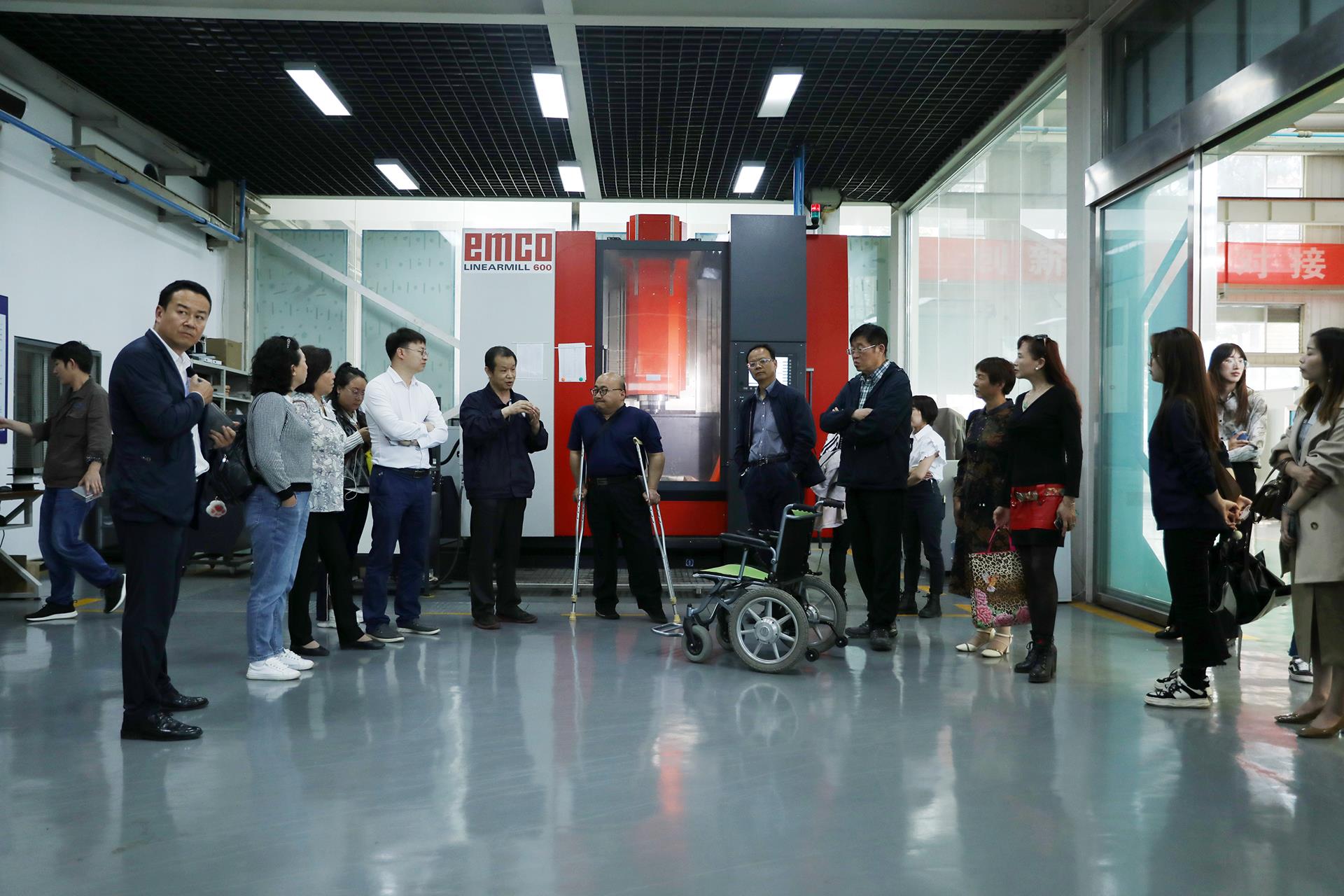 45fef83a85cb47c5925a159d30141827.jpg 45fef83a85cb47c5925a159d30141827.jpg