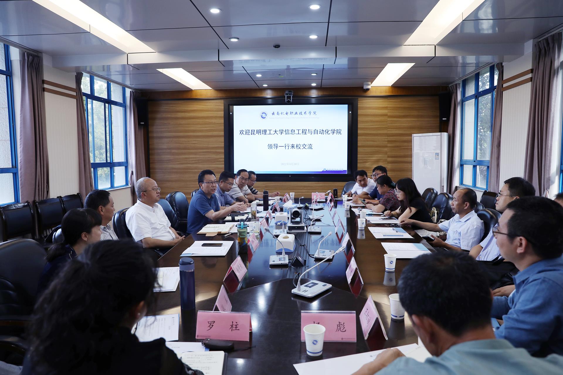 334a3c6bf3a544ce897d887b5c5664a5.jpg 334a3c6bf3a544ce897d887b5c5664a5.jpg