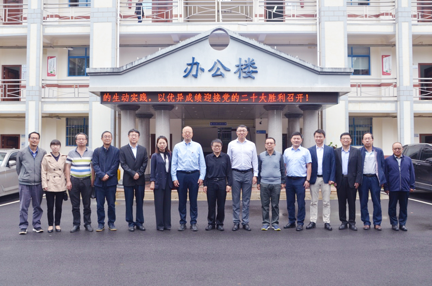 d5acdeb70a434c1d95ad563b916de16f.jpg d5acdeb70a434c1d95ad563b916de16f.jpg