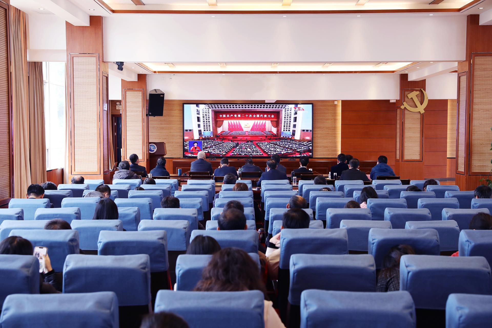 01c9b2d98b97403b815d3fc05cedf115.jpg 01c9b2d98b97403b815d3fc05cedf115.jpg