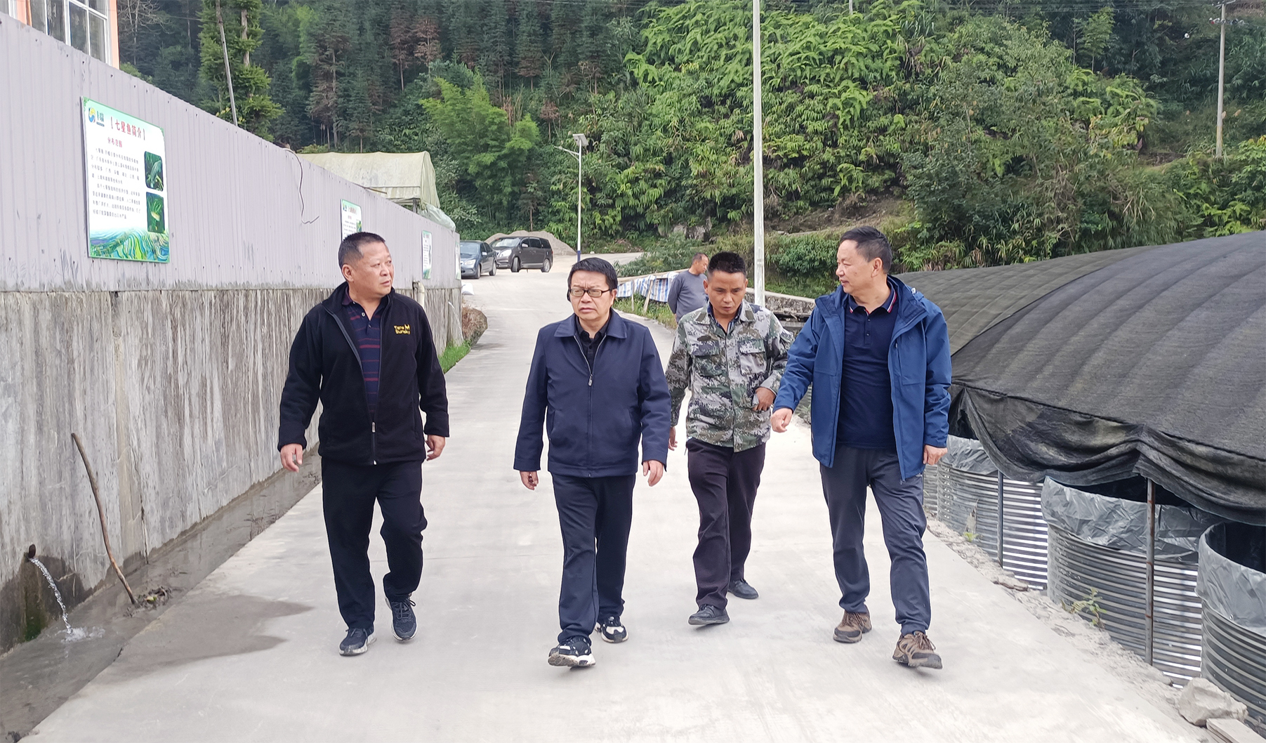 9ff078d68c9e460c8ded4828b16db595.jpg 9ff078d68c9e460c8ded4828b16db595.jpg