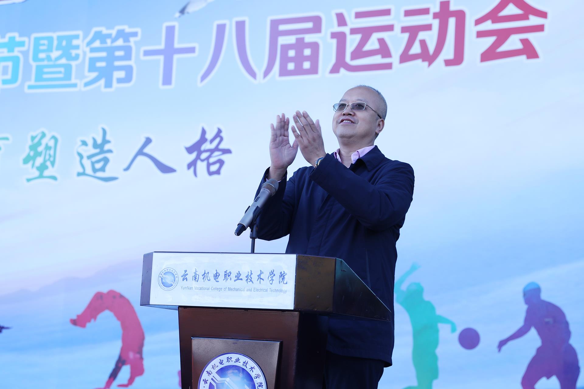 706b2ccc71bb41f19e3602b5ecca9dc8.jpg 706b2ccc71bb41f19e3602b5ecca9dc8.jpg