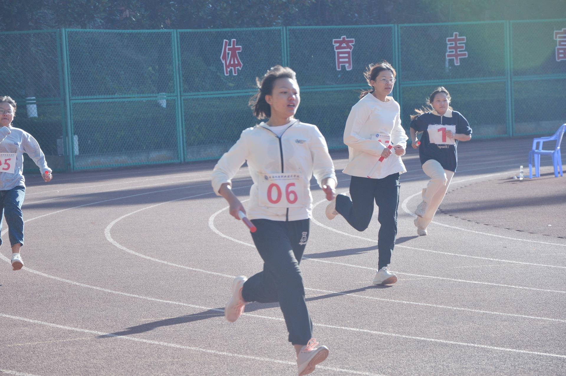 8aafe55e411a44ae8d37bf125208f12d.jpg 8aafe55e411a44ae8d37bf125208f12d.jpg