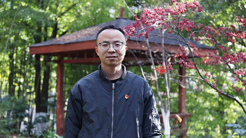 64eb827a1f754cb3bf02028be18e677e.jpg 64eb827a1f754cb3bf02028be18e677e.jpg