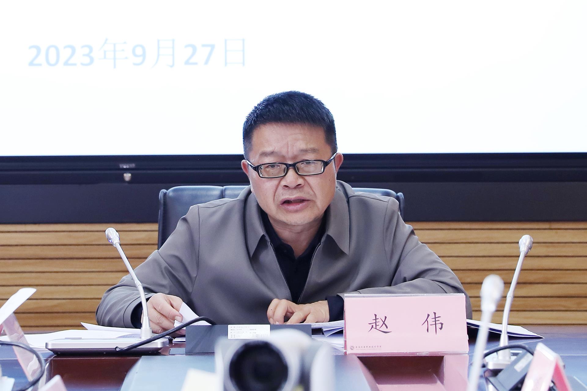 18ced5f5613f4f97b27dcdcdc276be5c.jpg 18ced5f5613f4f97b27dcdcdc276be5c.jpg