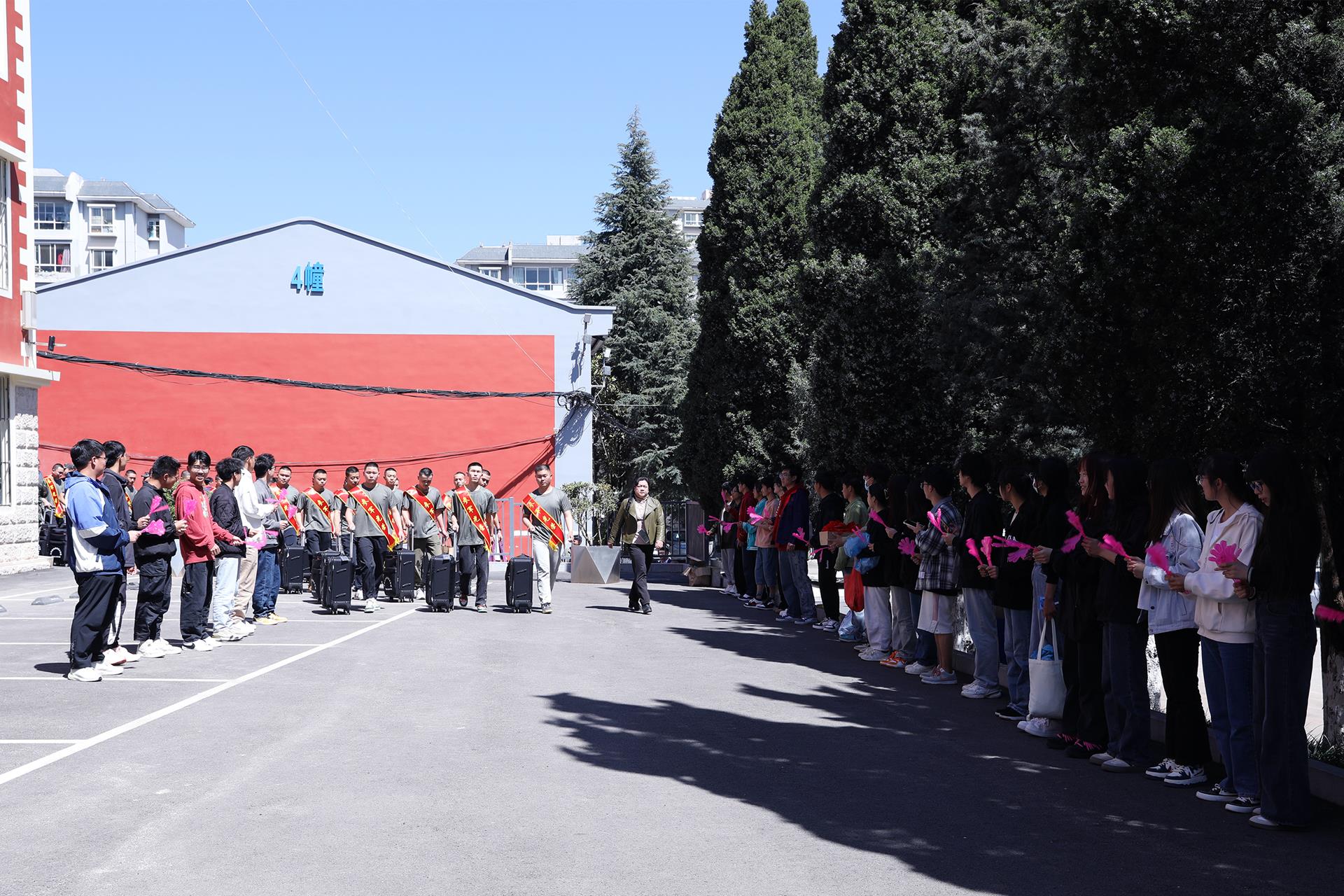 28c0b9c82a71434fbc0080c242265d55.jpg 28c0b9c82a71434fbc0080c242265d55.jpg