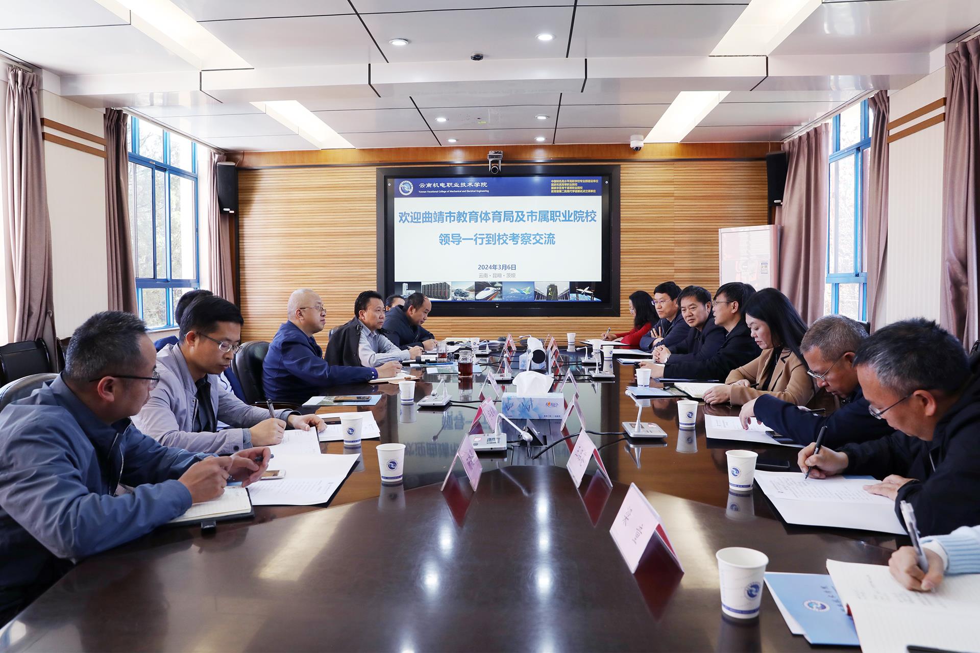 548e88bfce1648668254afff4215a845.jpg 548e88bfce1648668254afff4215a845.jpg