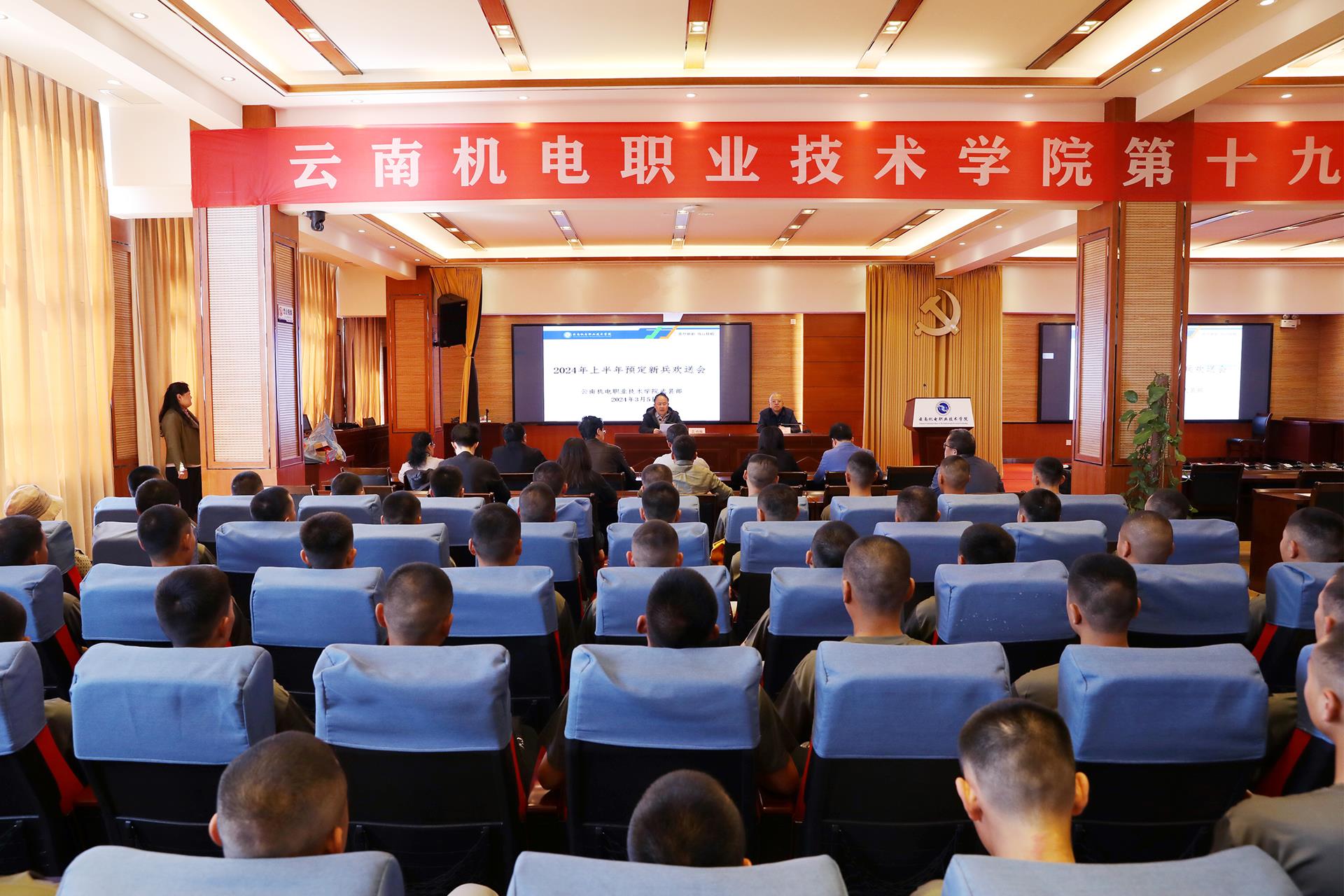 cae20d40ef1c492e923b5b13b4b73d4f.jpg cae20d40ef1c492e923b5b13b4b73d4f.jpg