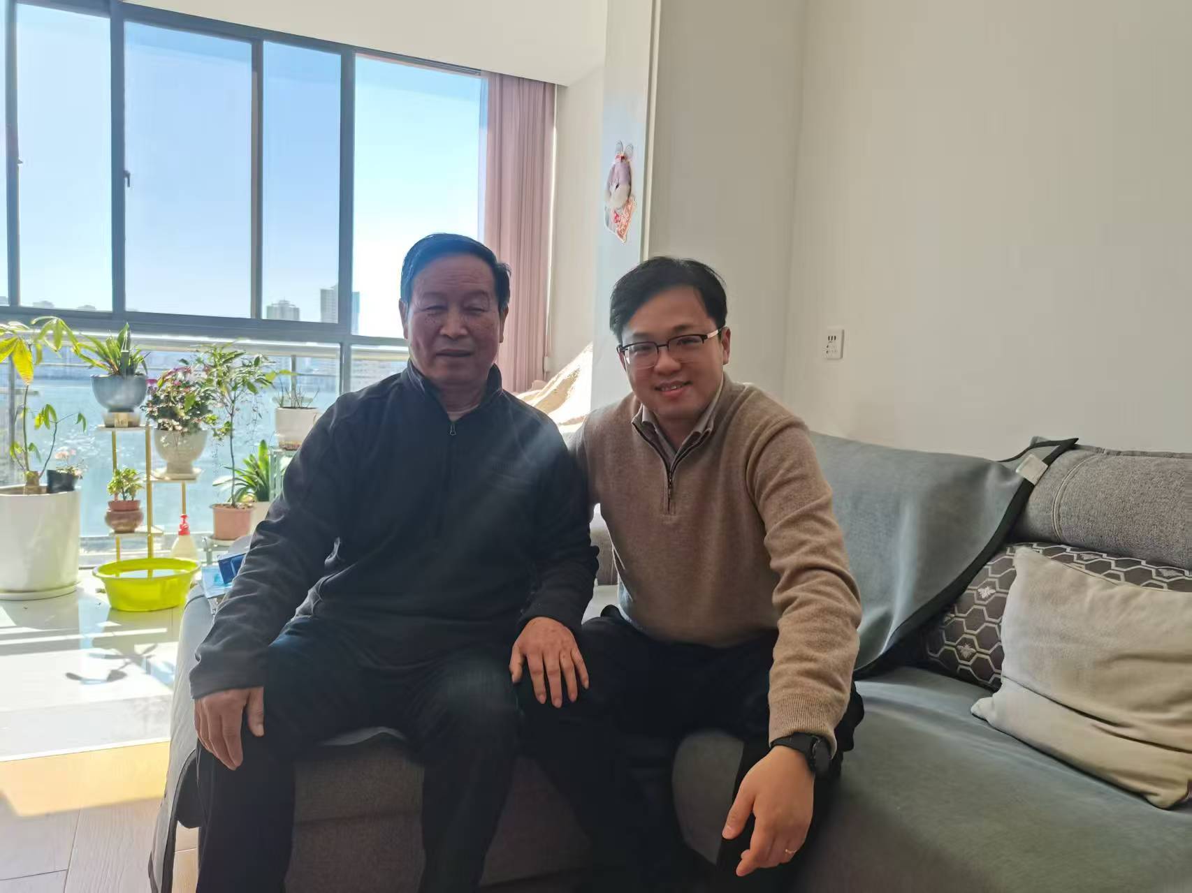 dbde24b81d55416f942df2b98eebbb65.jpg dbde24b81d55416f942df2b98eebbb65.jpg