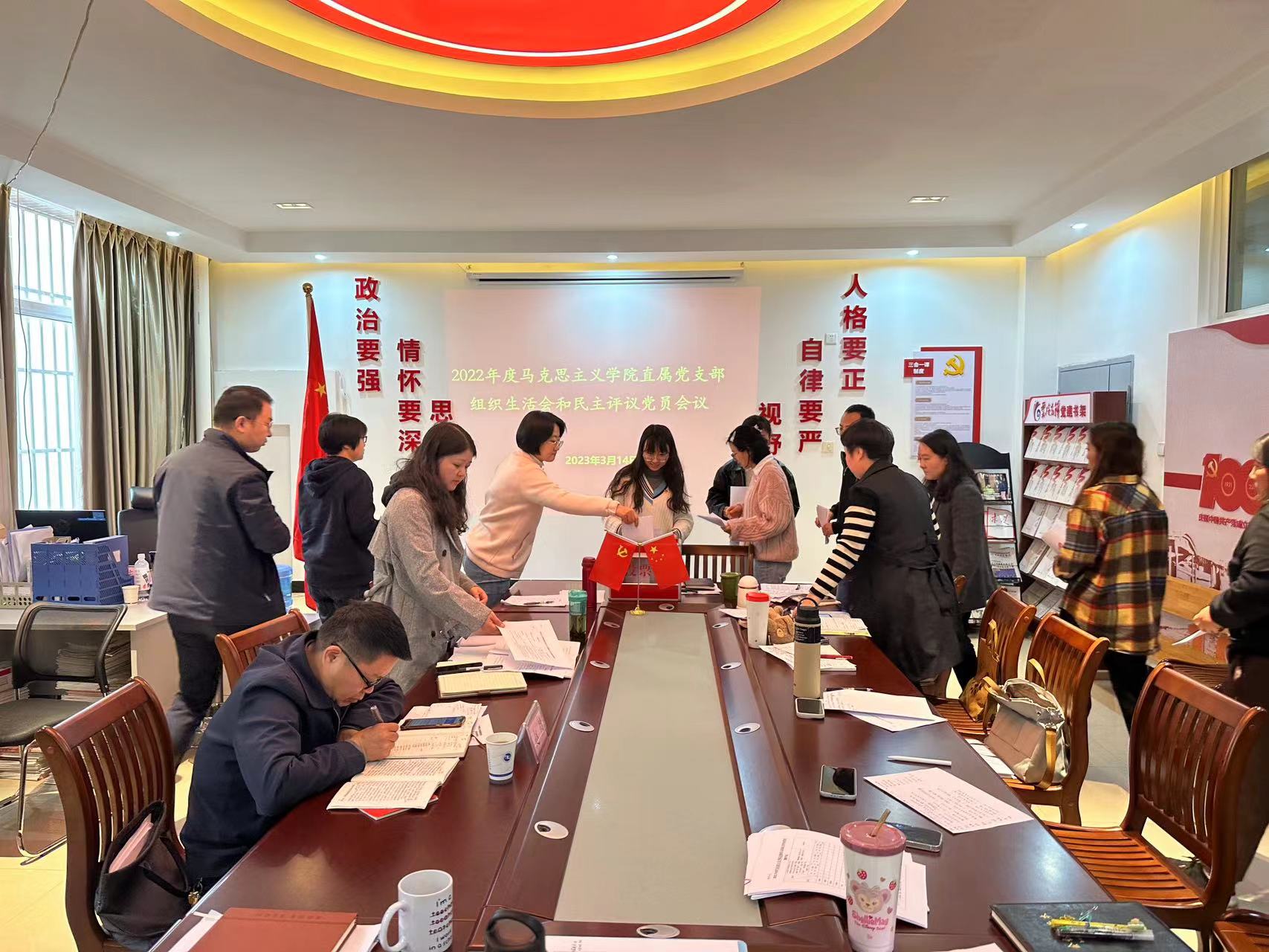 f01e250eefc94f7fab6432c698d235a4.jpg f01e250eefc94f7fab6432c698d235a4.jpg