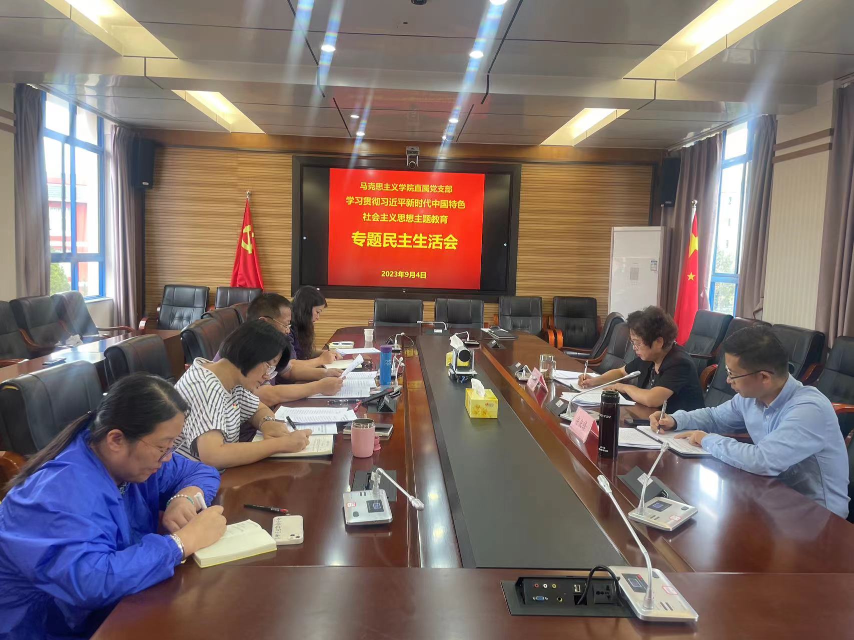 550ab149cd5542ceac5572ddb20d3910.jpg 550ab149cd5542ceac5572ddb20d3910.jpg