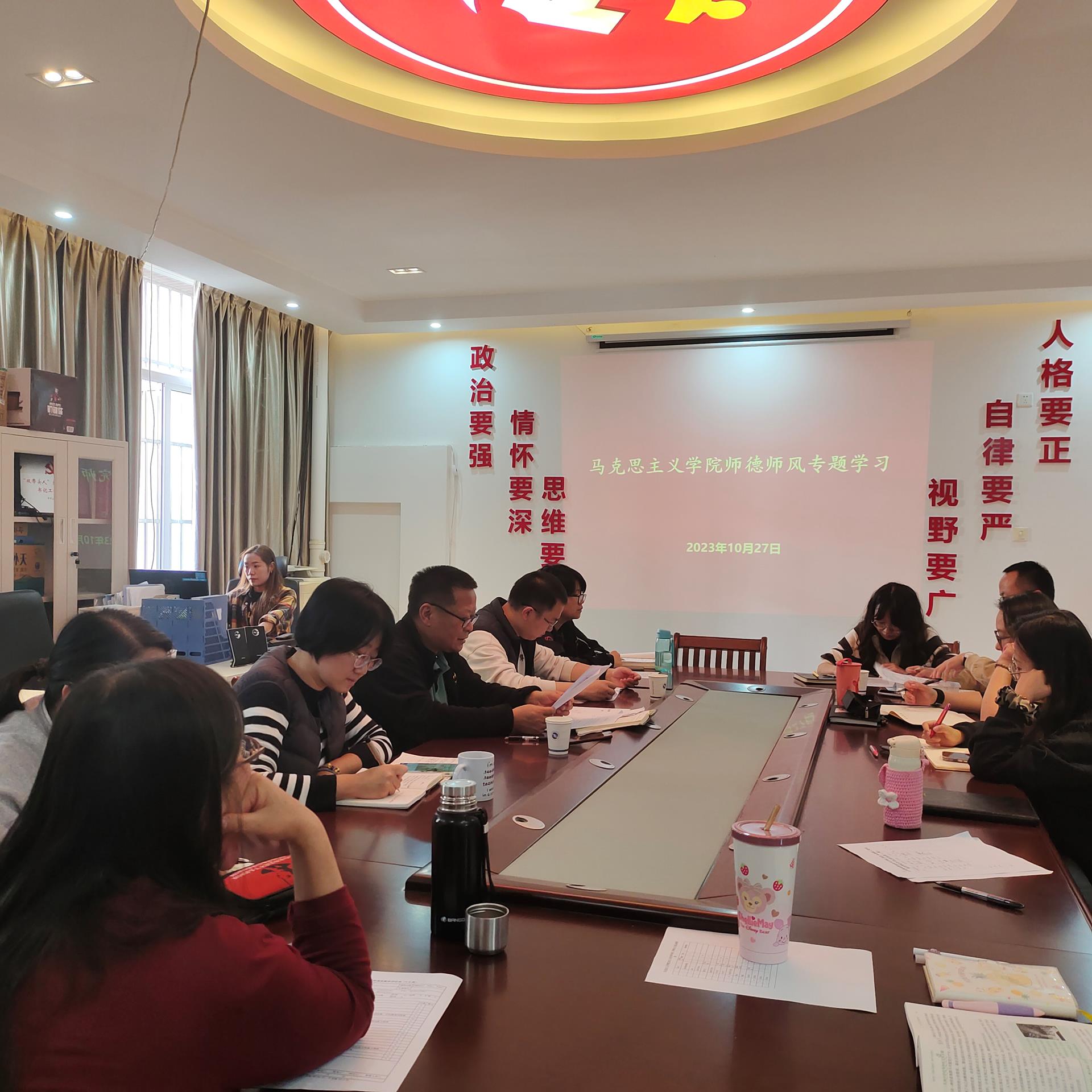 ae4f41de5b5d40efbe522267f87cf3c8.jpg ae4f41de5b5d40efbe522267f87cf3c8.jpg