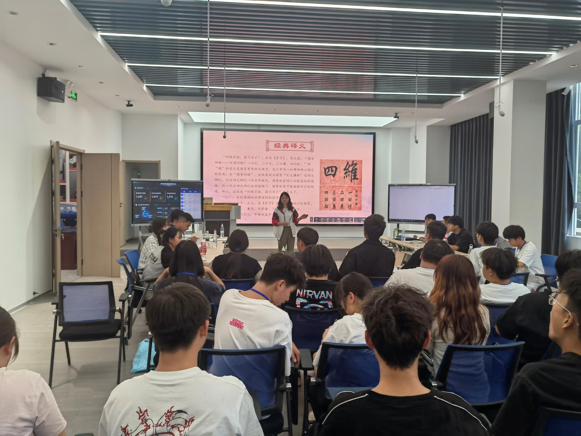 f9a18b2e74f049a1a70965f325f62e3c.jpg f9a18b2e74f049a1a70965f325f62e3c.jpg