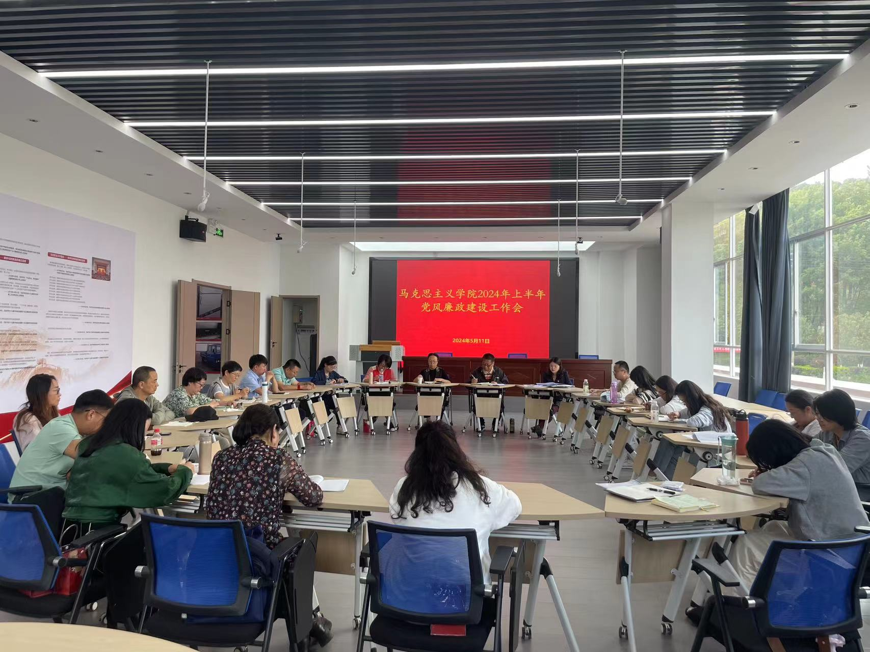 b006e47cd5624551a85c4595bb511661.png b006e47cd5624551a85c4595bb511661.png