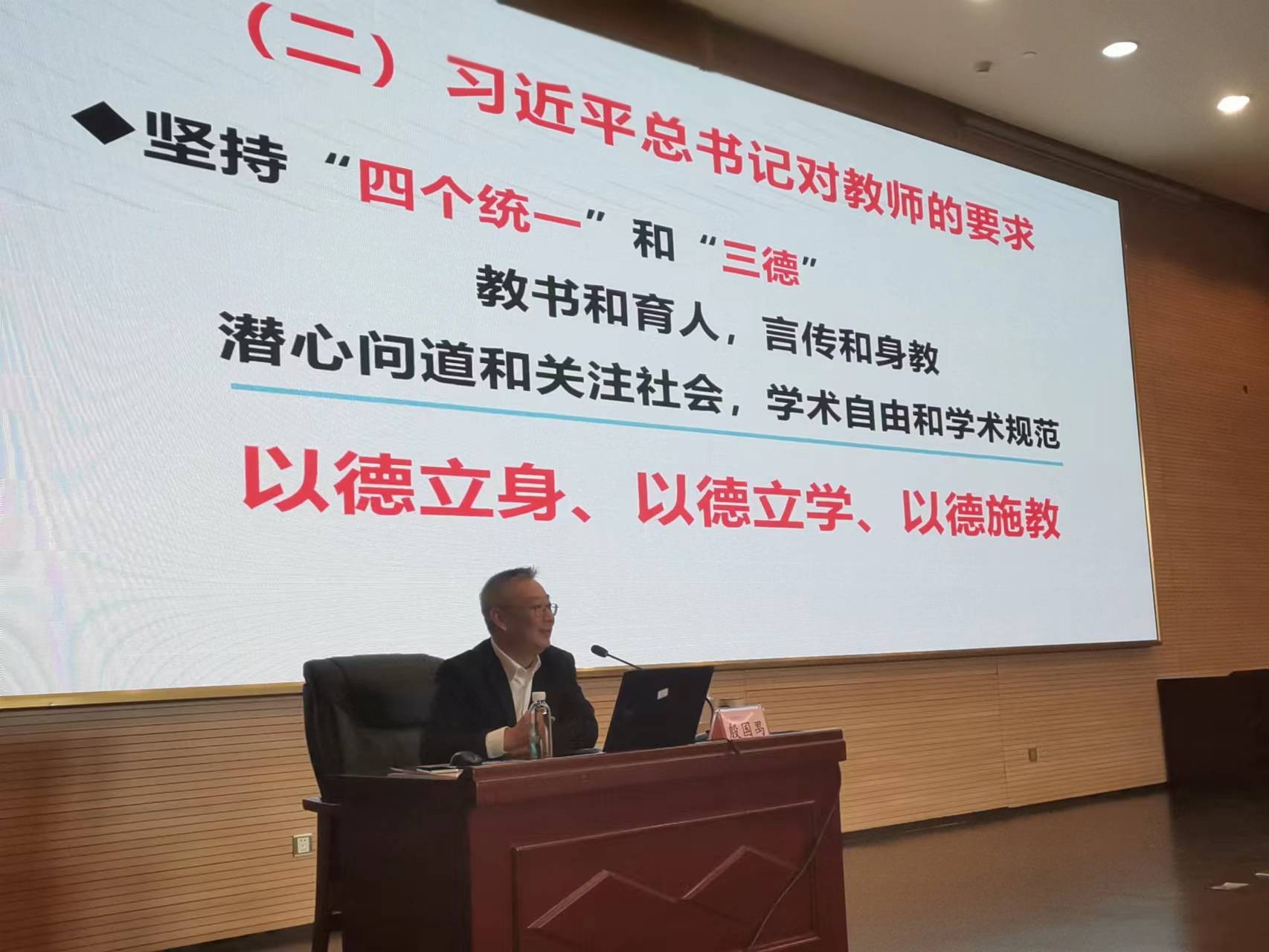 b87862e2e5764c1f9dbbfde484266ad7.jpg b87862e2e5764c1f9dbbfde484266ad7.jpg