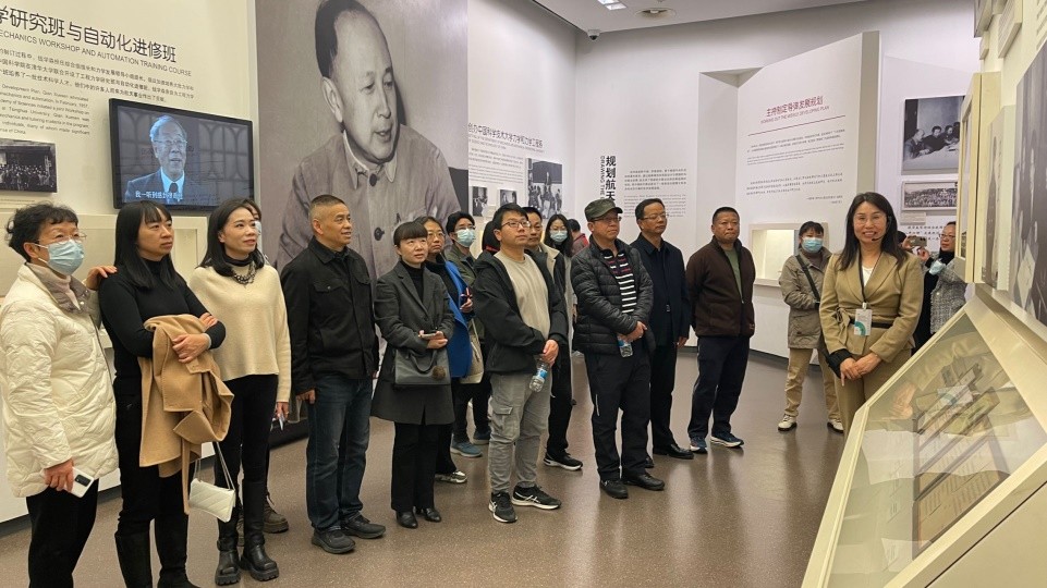 23f154ba1e8d471888810f0e5c264128.jpg 23f154ba1e8d471888810f0e5c264128.jpg