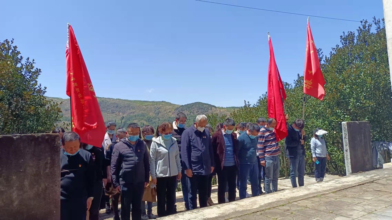 d0e997266c8244cbb246efc0efbb7606.jpg d0e997266c8244cbb246efc0efbb7606.jpg