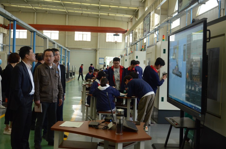 f58ff91ed8ff40338a88f48653e65740.jpg f58ff91ed8ff40338a88f48653e65740.jpg