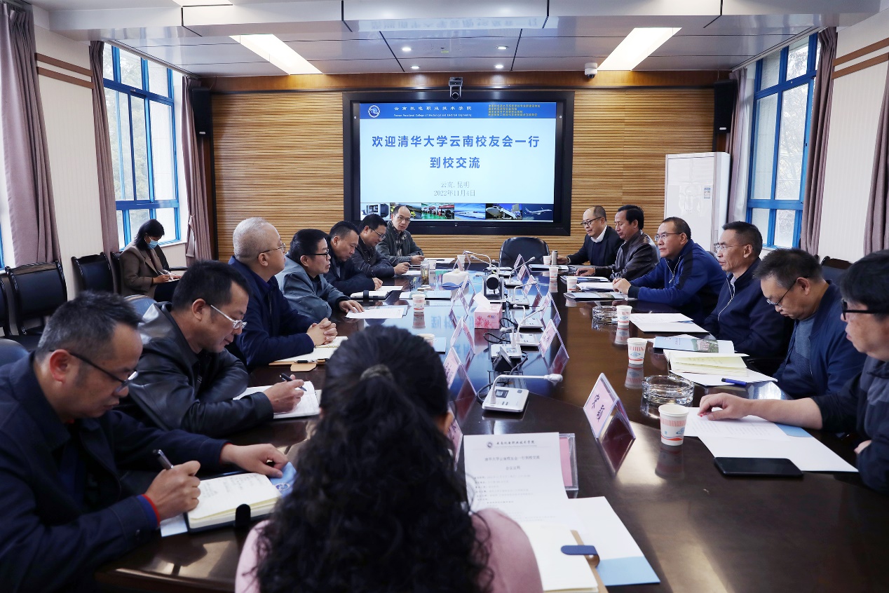 038ec2aca4a64947a4d2a3e3d6e3f253.jpg 038ec2aca4a64947a4d2a3e3d6e3f253.jpg