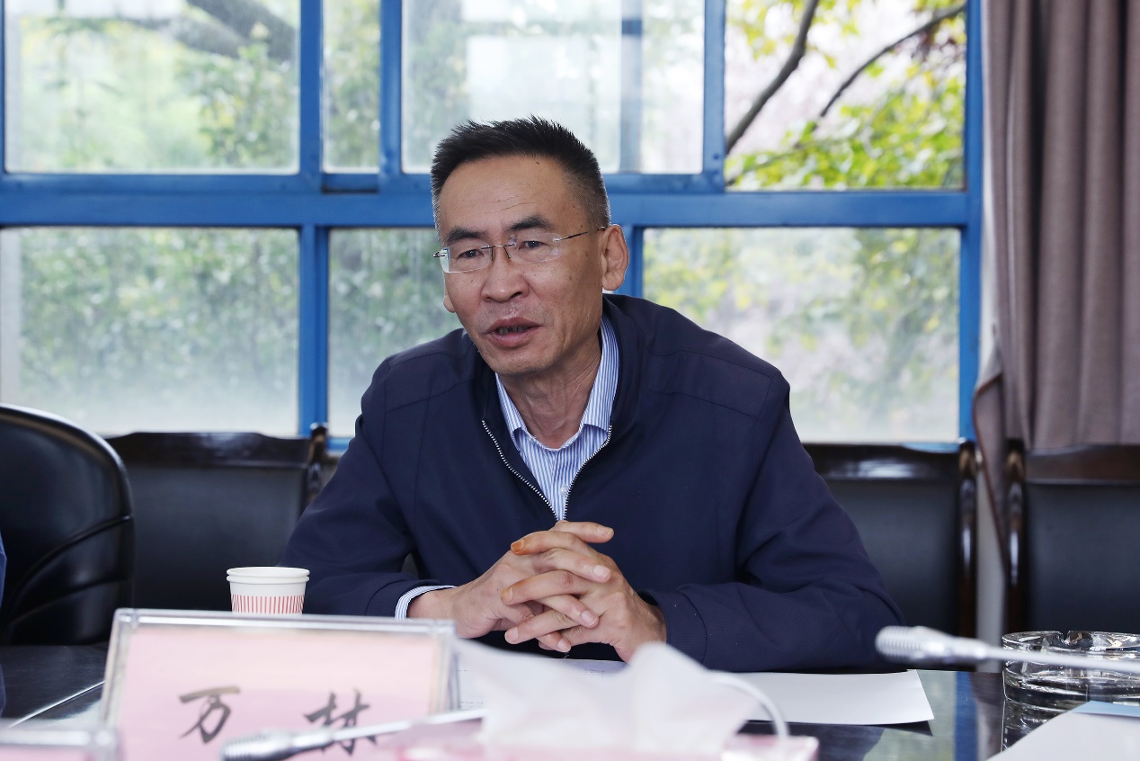 676974a8cf894d43b14beb367e221c41.jpg 676974a8cf894d43b14beb367e221c41.jpg