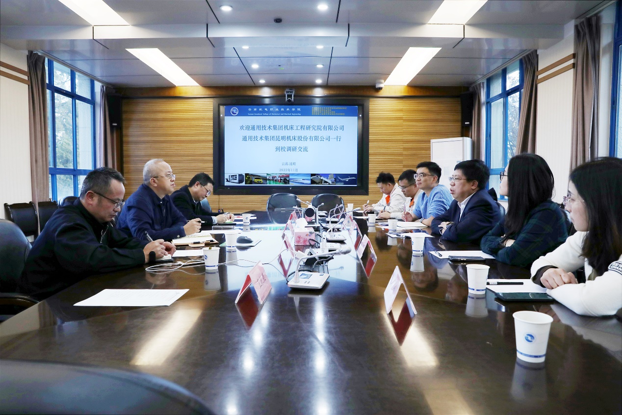 04fe67b64ed24d6abddacfc76b08ac5b.jpg 04fe67b64ed24d6abddacfc76b08ac5b.jpg