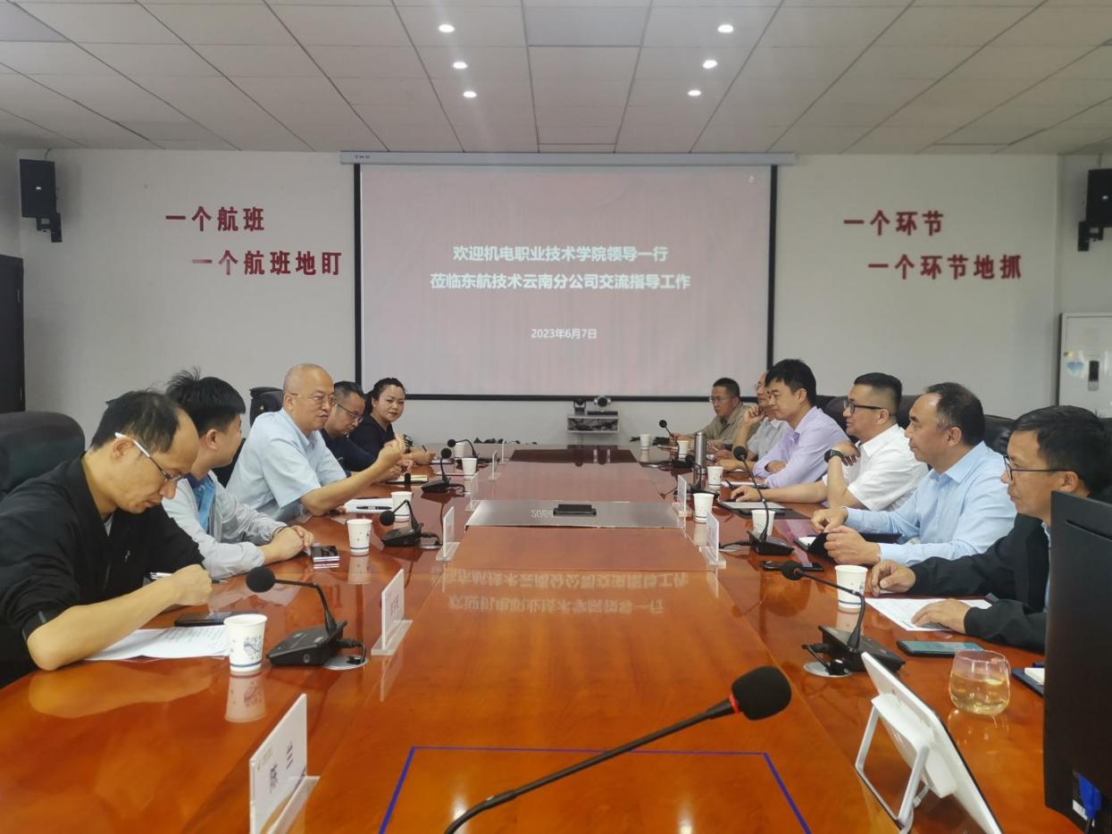 cd5f3e6bcfb14a79ac86452caf4615cd.jpg cd5f3e6bcfb14a79ac86452caf4615cd.jpg