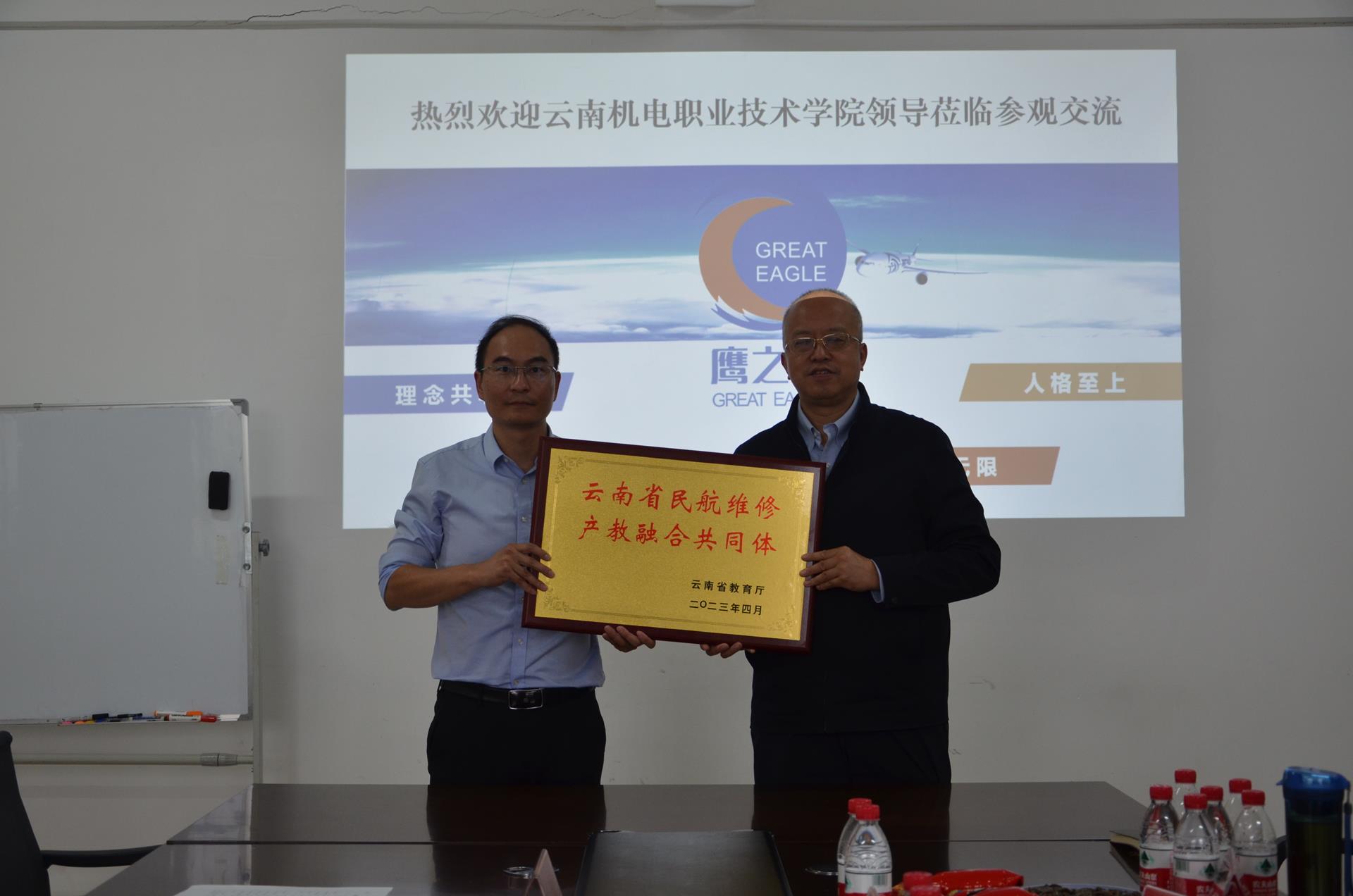 d30792f6c8704f8d983cd191341d9f79.jpg d30792f6c8704f8d983cd191341d9f79.jpg