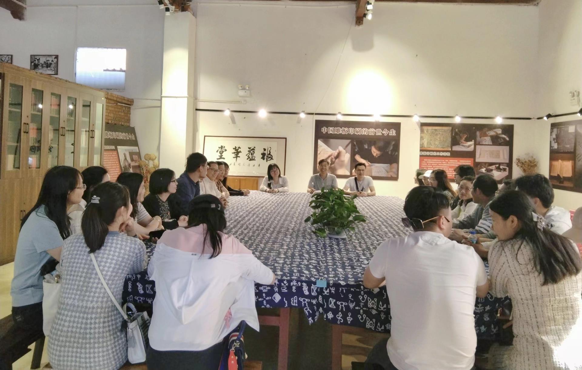 2c8e6b1ecca6416eaf2504dd1ba67f09.jpg 2c8e6b1ecca6416eaf2504dd1ba67f09.jpg