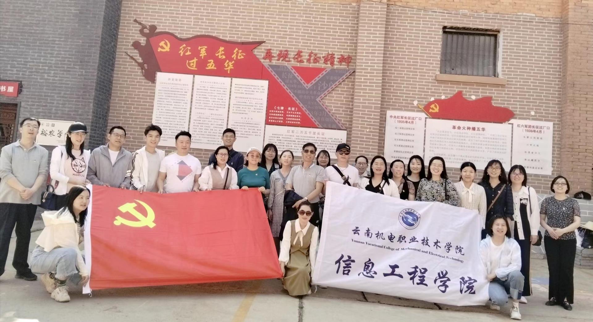 df3e2f352b1c4714964afce0e9985edd.jpg df3e2f352b1c4714964afce0e9985edd.jpg