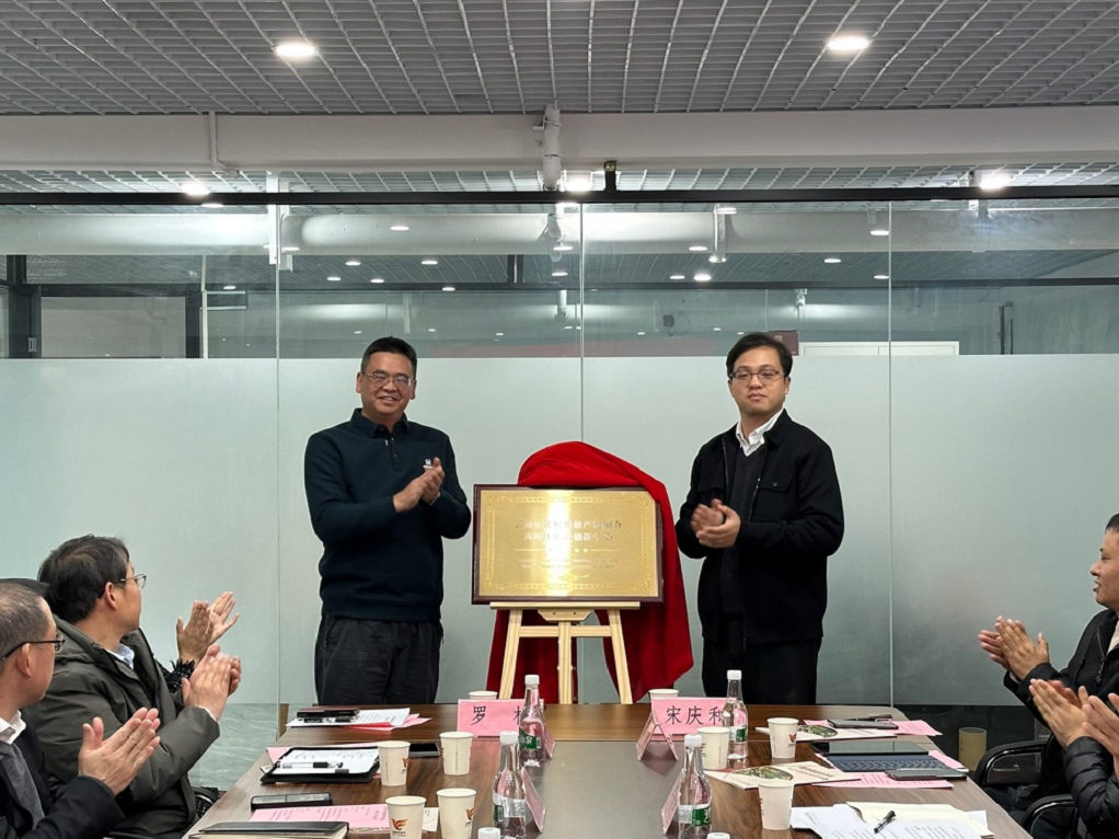 d7b07c25b10644af9fc1389e0069c3d6.png d7b07c25b10644af9fc1389e0069c3d6.png