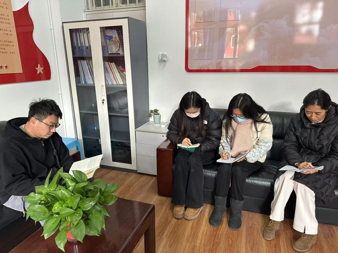 d51e0e522c0449568bb2fe8da4d39f91.png d51e0e522c0449568bb2fe8da4d39f91.png